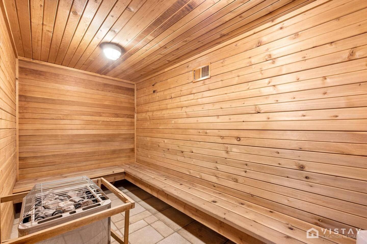 Giant Steps #43 W Hot Tub, Sauna, And Game Room! بريان هيد المظهر الخارجي الصورة